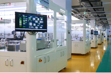 2025世界乳業(yè)峰會 蒙牛全球液態(tài)奶首座“燈塔工廠”樹立全球數(shù)智化轉(zhuǎn)型標(biāo)桿