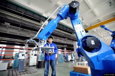 邁向工業(yè)新紀(jì)元 中國(guó)工程院報(bào)告解析新一代智能制造與AI軟件開發(fā)